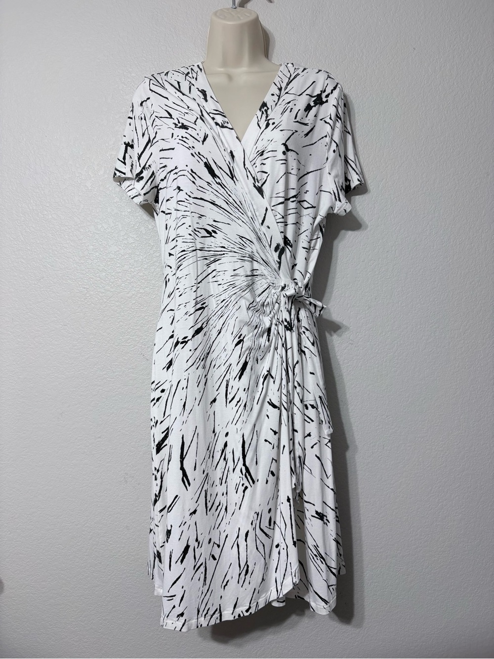 Miraclesuit Shaping White Midi Wrap Dress with Abstract Black Slash Print 12